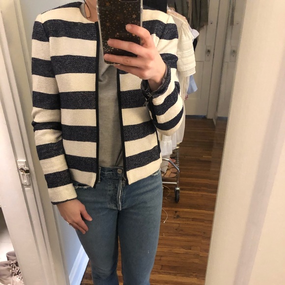 GAP striped blazer, size 2 - Picture 3 of 4